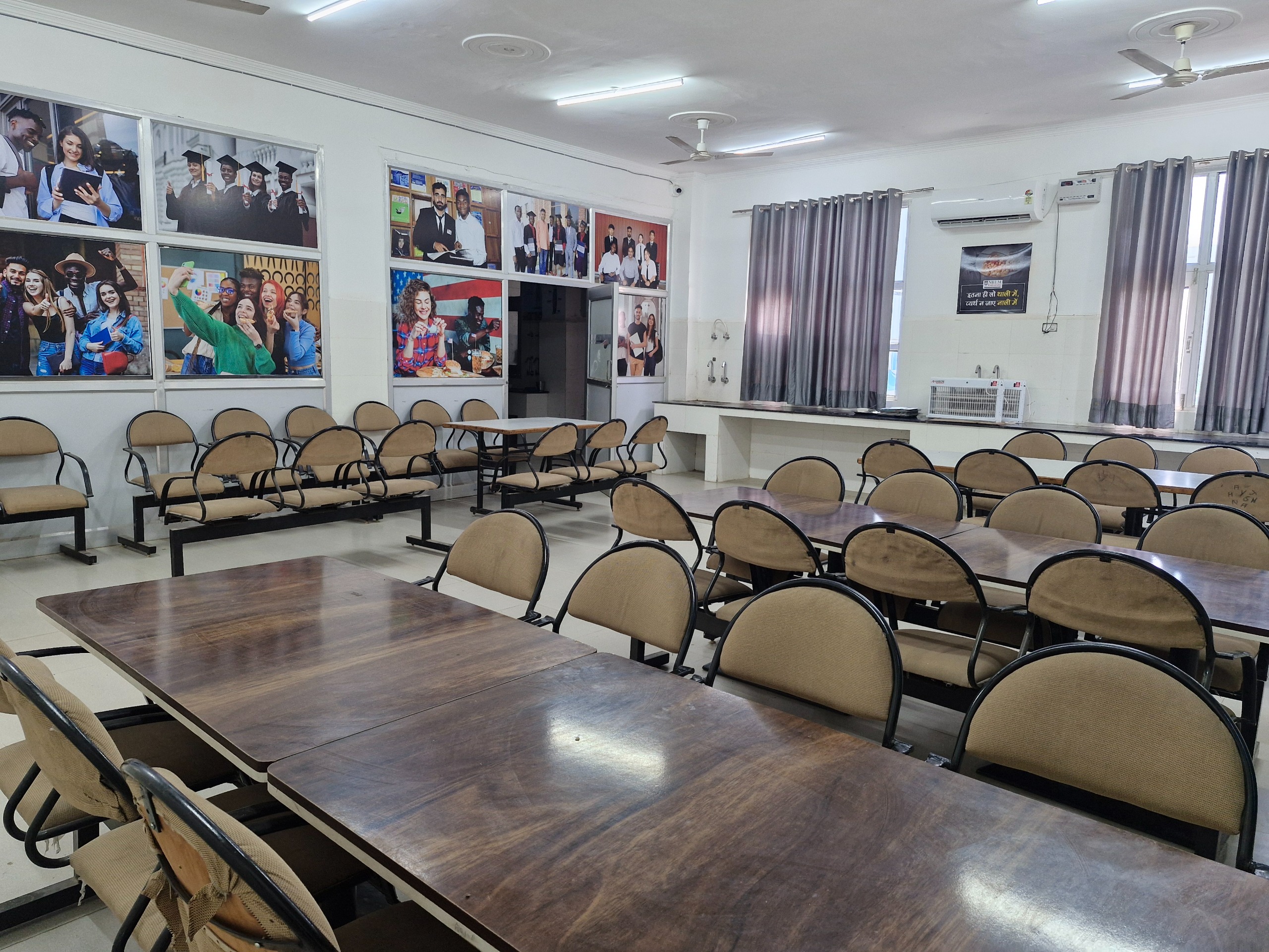 Cafeteria & Dining