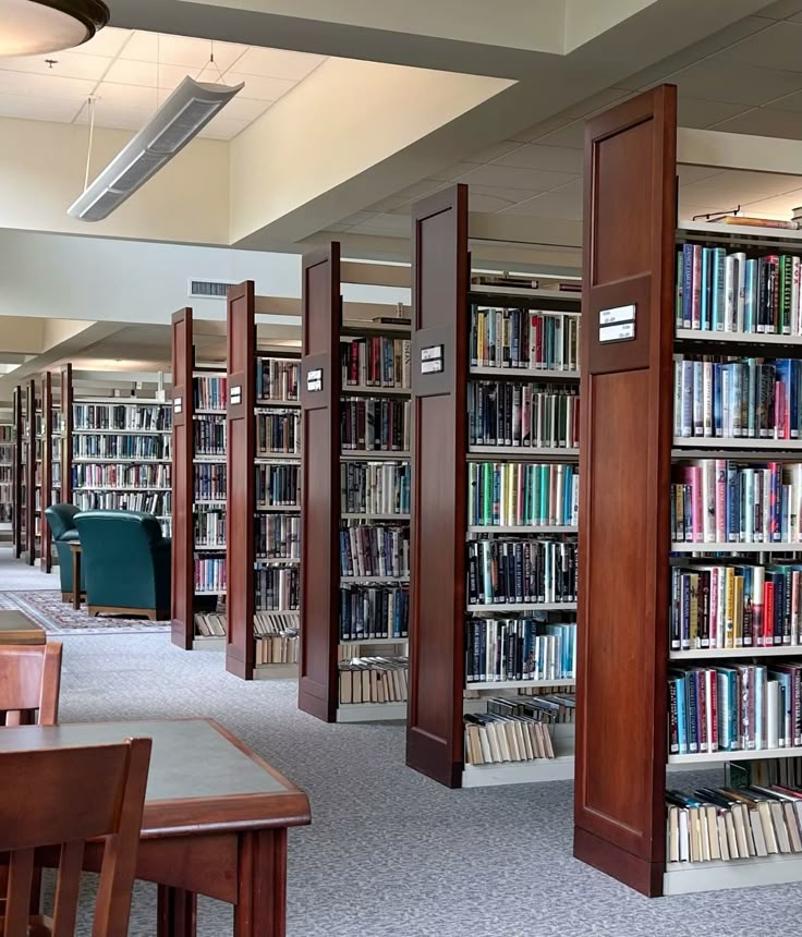 Library & Learning Resources